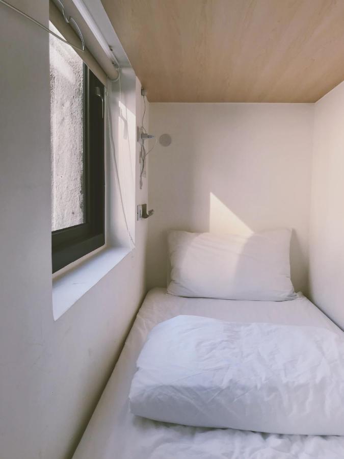 Plainstay Hostel Taipei Bagian luar foto