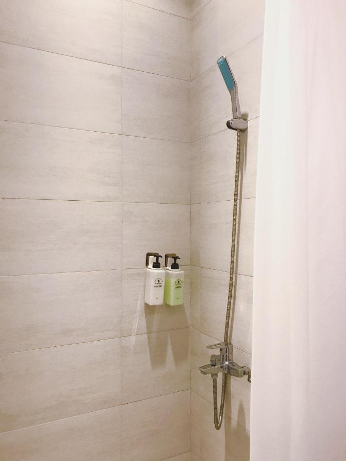 Plainstay Hostel Taipei Bagian luar foto